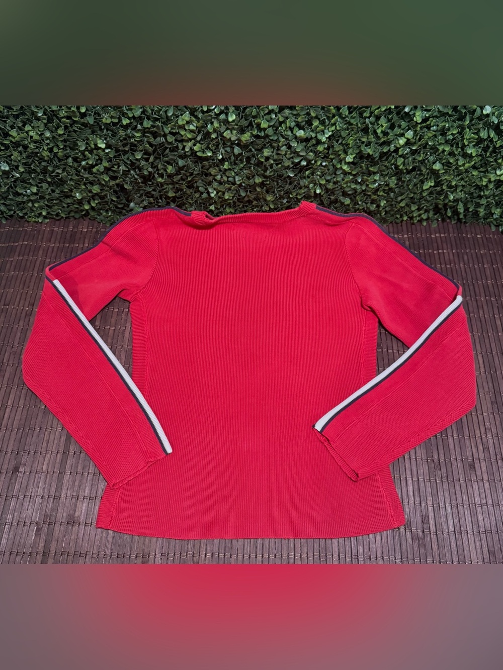 Vintage/ Y2K Tommy Hilfiger Ribbed
Distressed Pullover Sweater - Picture 6 of 6